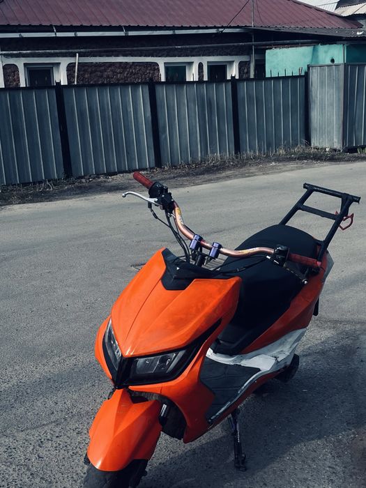 Продам м8 165 куб