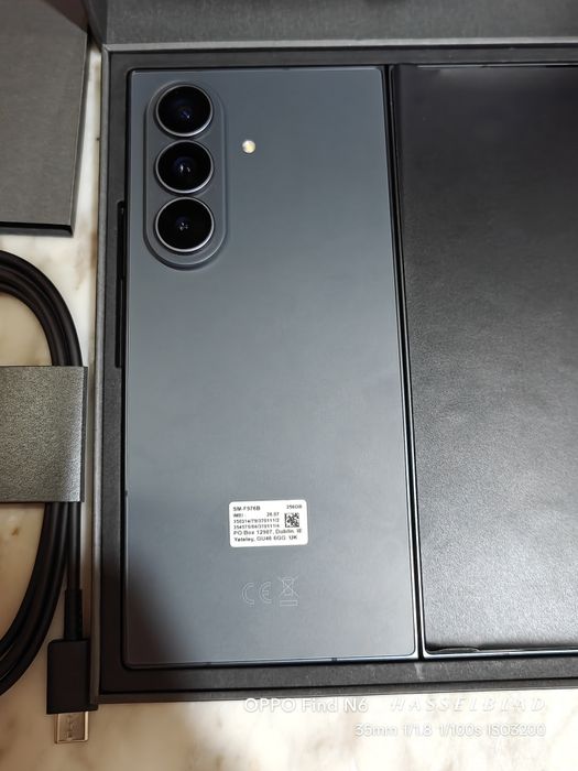 Samsung Galaxy Z Fold 8 Ultra 5G 256GB 12RAM Graphite 2г. Технополис! Гаранция! Като Нов!