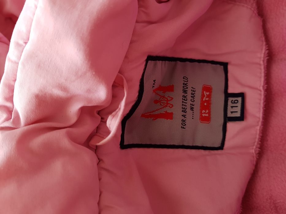 Куртка для девочки.На 2-4годика.