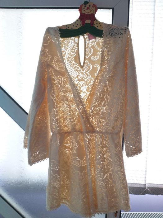 Salopeta din dantela