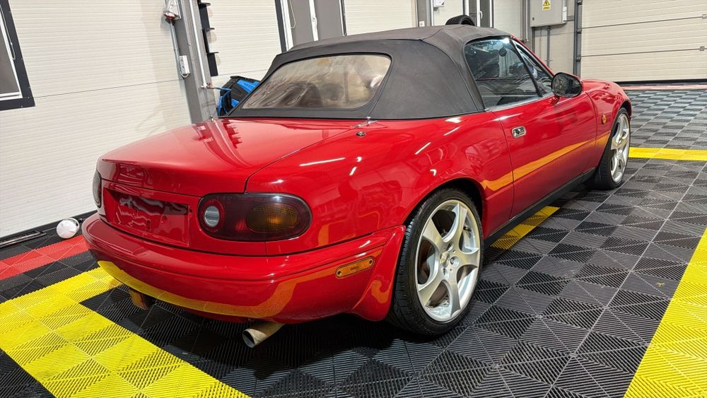 Mazda Mx-5 NA Miata cu LSD