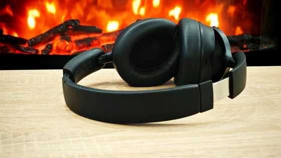 OneOdio Focus A1 Pro On-ear cu anulare hibrida activa a zgomotului (ANC)