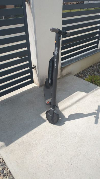 Ninebot ES2  plus baterie externa trotineta electrica