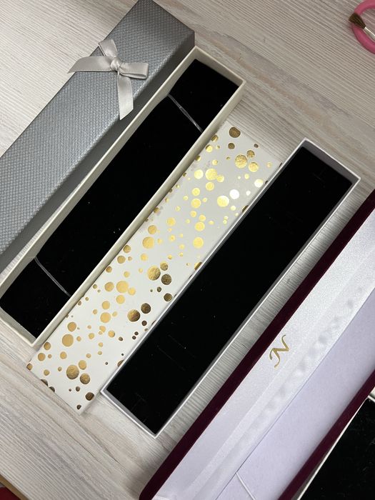 Коробка футляр для украшений в подарок