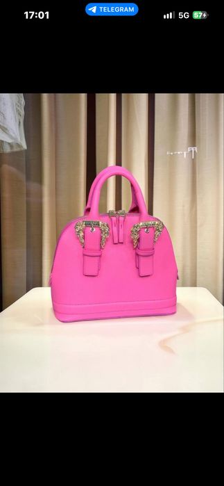 Genti versace culori diferite