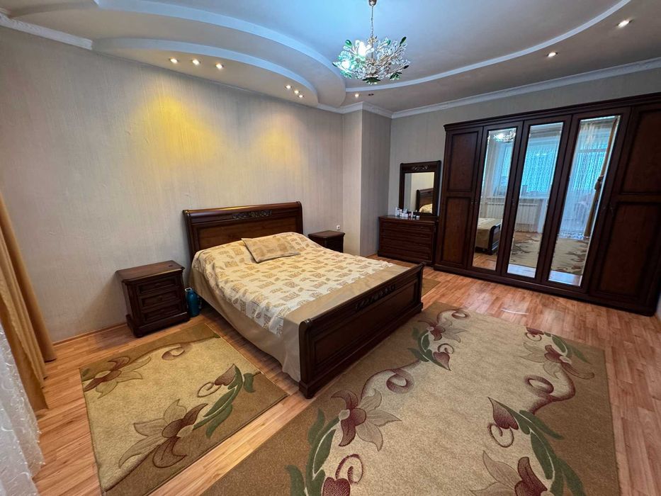 6-ком коттедж в Сортировке. Все коммуникации центральные. S=338м².