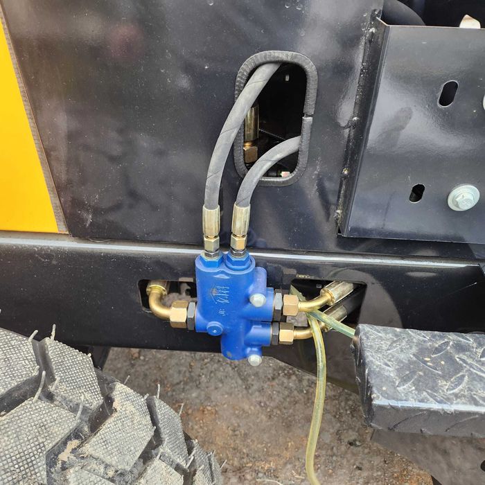 Челен товарач 930 / Индустриална машина