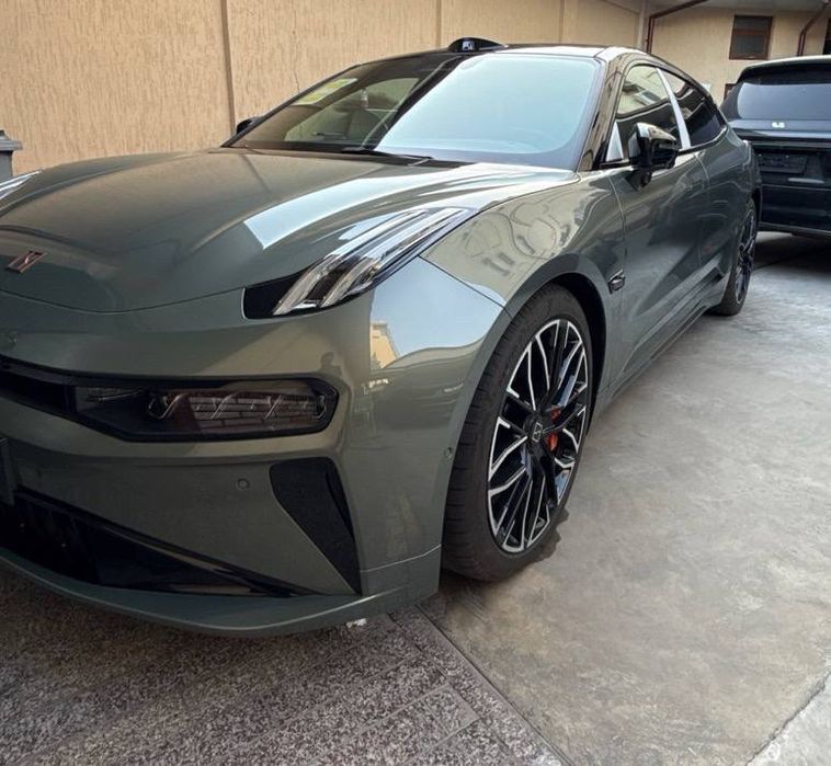 Zeekr 001 Restayling 2024 Yashil,Зеленый, пробег 14000 км