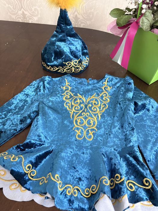 Наряд верх и головной убор 7-9 лет