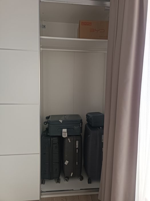 Продам спальный гарнитур IKEA в белом цвете