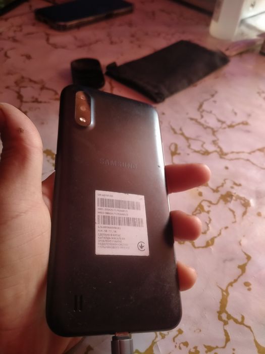 Продам сотовый телефон samsung