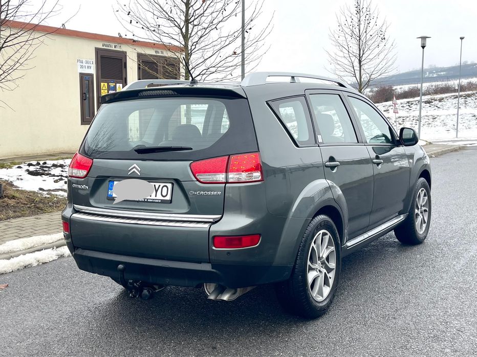 Citroen C  Crosser 7 Locuri 4X4  / Mitsubishi Outlander