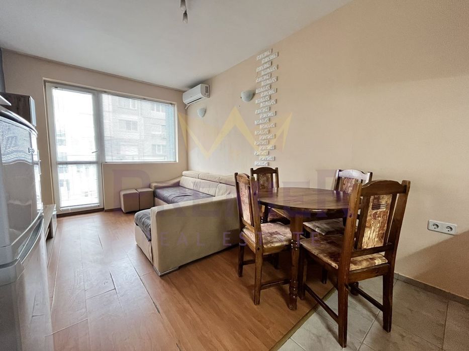 Дава се под наем Двустаен апартамент в Варна, Трошево - 60 кв.м за 382.5 € - Снимка #2