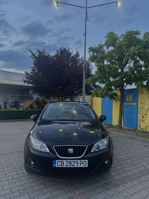 Seat Ibiza 1.4 бензин Подгрев на седалките /ПАРКТРОНИК