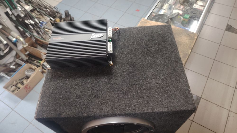 Продам саб с усилителем. Идеал