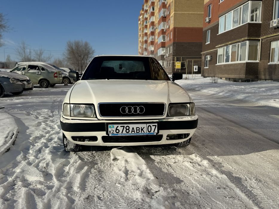 Ауди 80 Б4 2.0 моник газ бензин