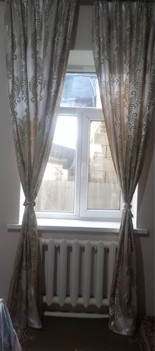 Продам шторы с гардиной