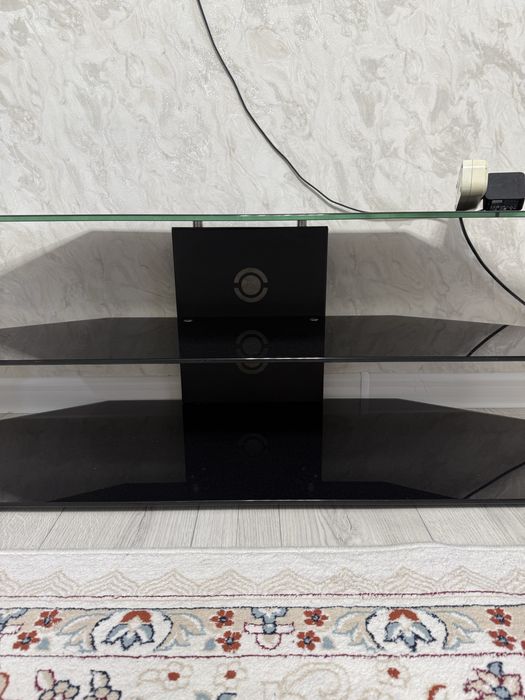 Подставка под телевизор