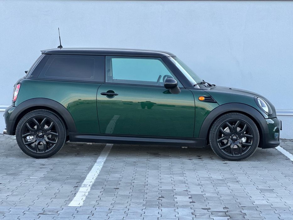 Mini Cooper / 2.0 Diesel (motor bmw ) / Cutie Automata / Clima