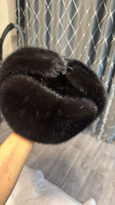 Мужс Норковая шапка.