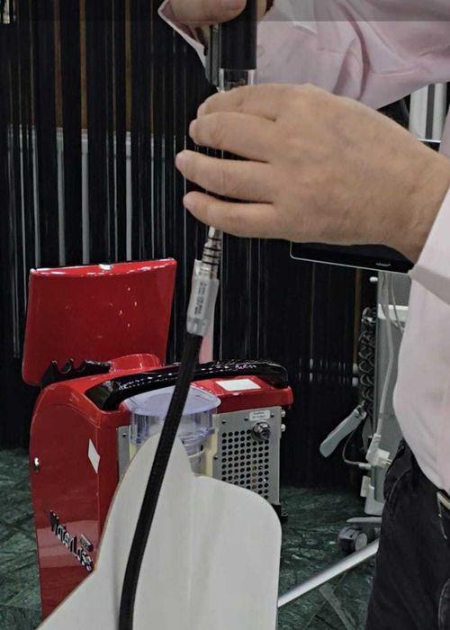 Laser dentar BIOLASE Waterlase iPlus 2.0 ca nou 10 ore