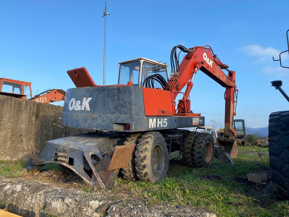 Dezmembrez excavator OK MH5 - piese de schimb O&K
