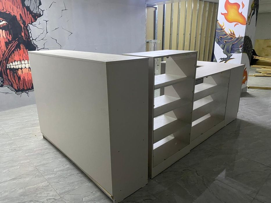 Продам барный стол