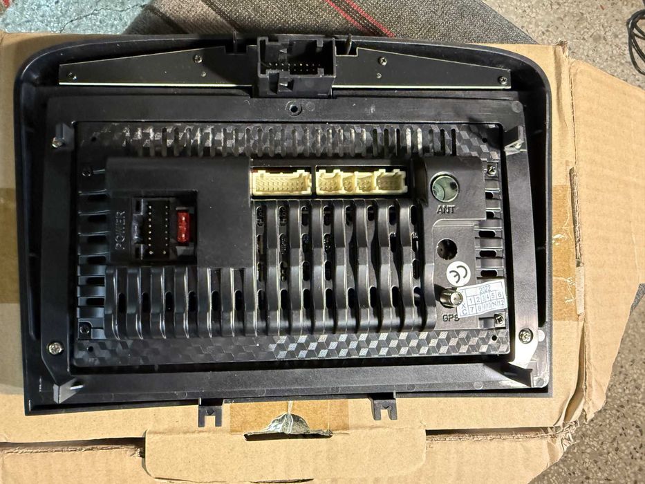 Мултимедия Peugeot 408