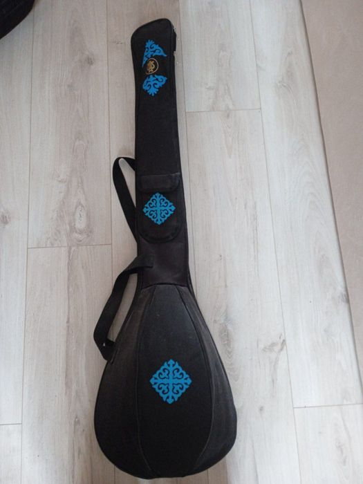 Домра в отличном состоянии