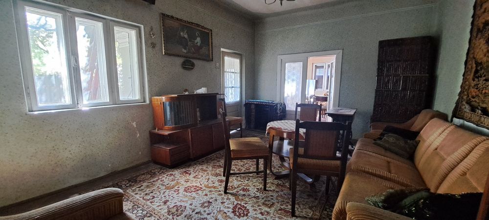 Vand casa 3 cam Str.Carpati