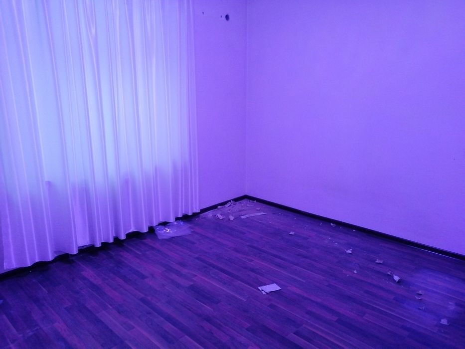 Ayraportdan Ijaraga dom 2 etaj 2 xona yangi dom