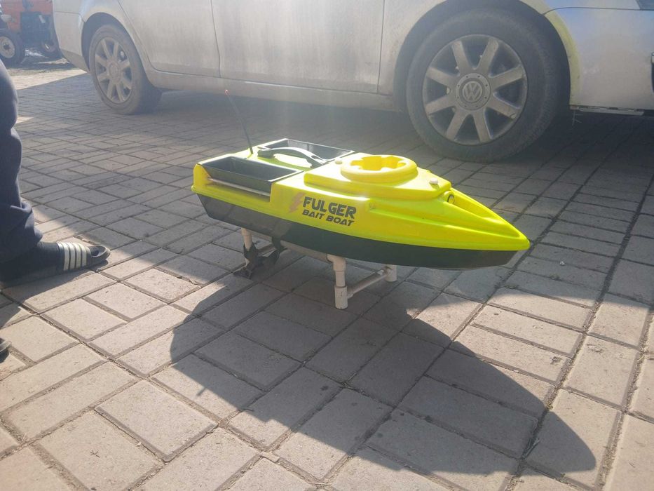 Navomodel vaporas pescuit