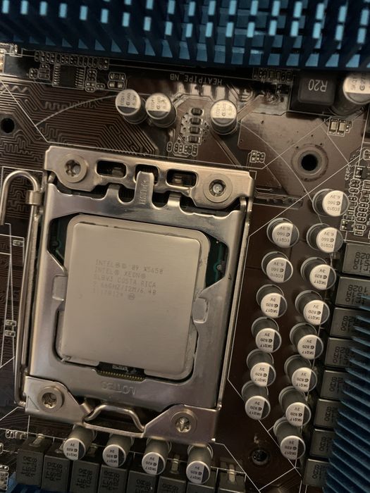 Дъно asus px580-e + Рам 2x8gb + Процесор Intel Xeon 5650