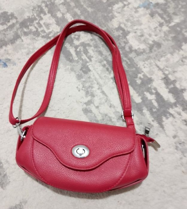 Срочно продам новая сумочка