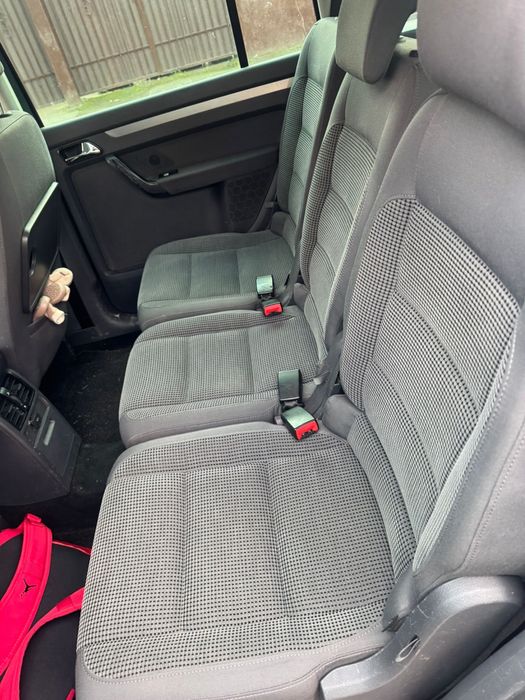 Volkswagen Touran 2.0 TDi