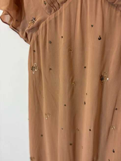 129 EUR Zara rochie midi lunga brodata fluida piersica paiete