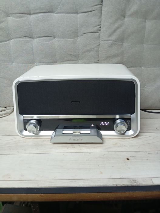 Philips Original Radio докинг станция