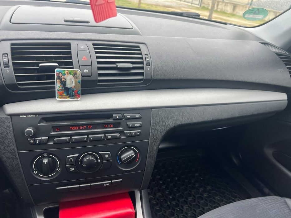 Продавам Кола BMW 116i