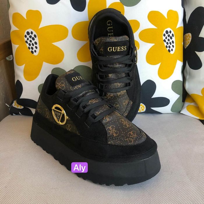 Guess cu săculeț 36/40