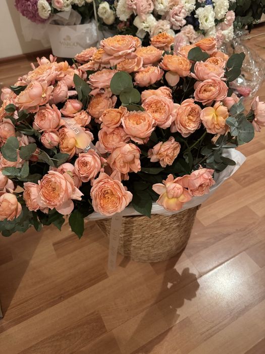 Цветы свежие 25к (договоримся)