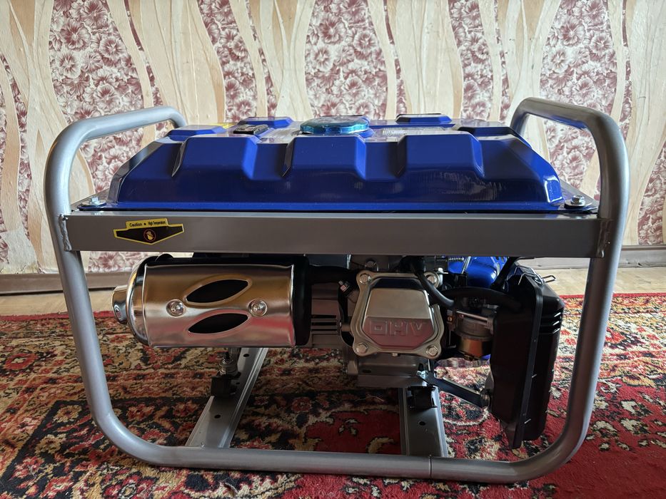 Продам генератор Yamaha 380/220 вольт
