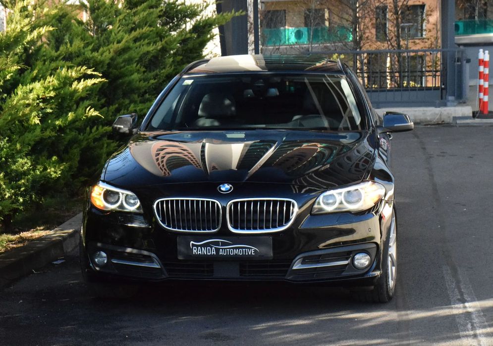 BMW Seria 5 Bmw 525d 218Cp X Drive Automat Panoramic Distronic