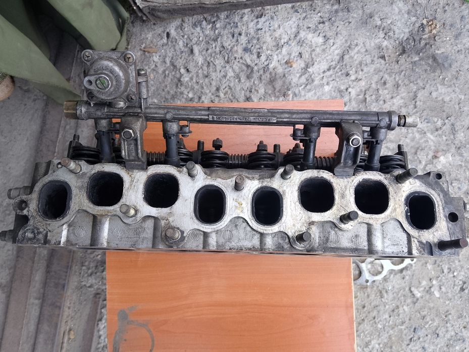 Продам головку цилиндров