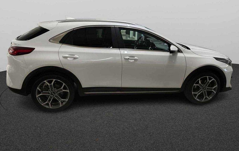 Kia Xceed НА ЧАСТИ