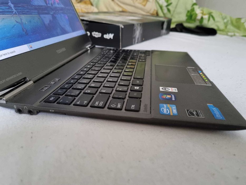 Două Ultrabook Toshiba Portege Z830, 1 perfect funcțional + 1 rezervă!