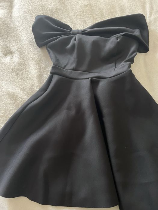 Рокля черна 30 лв