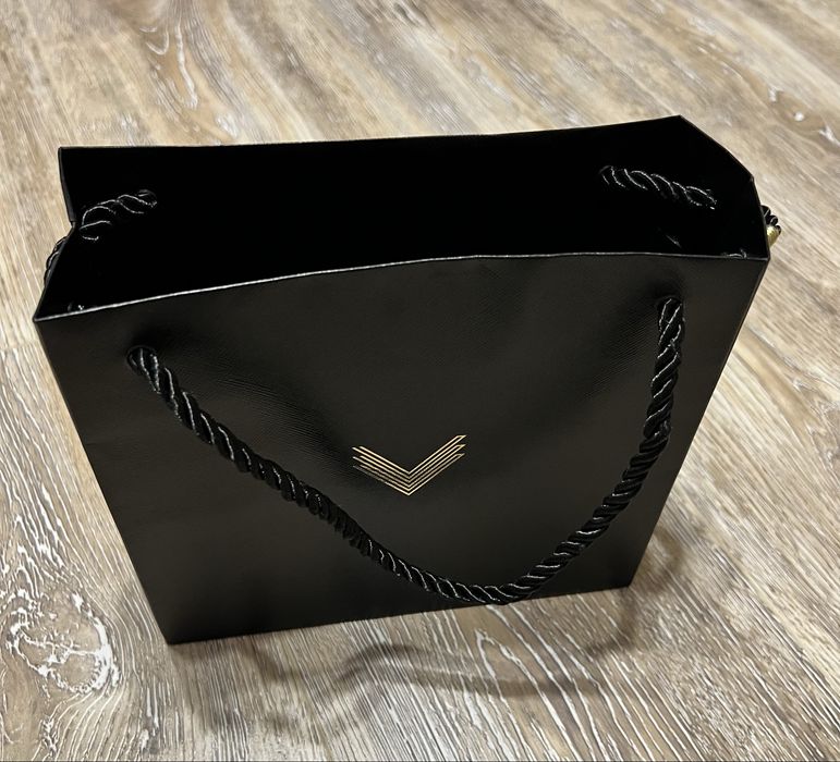 Vand Husa iphone 13 pro Velante piele Piton  originala aspect 10/10