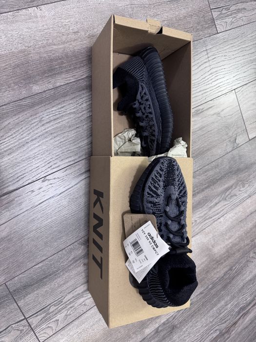 Yzy 350 V2  Compact