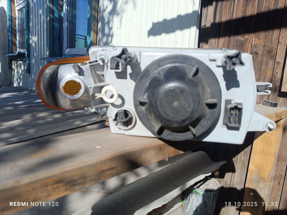 Продам блок фар на автомобиль 2115