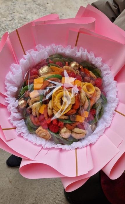 Букеты из сухофруктов